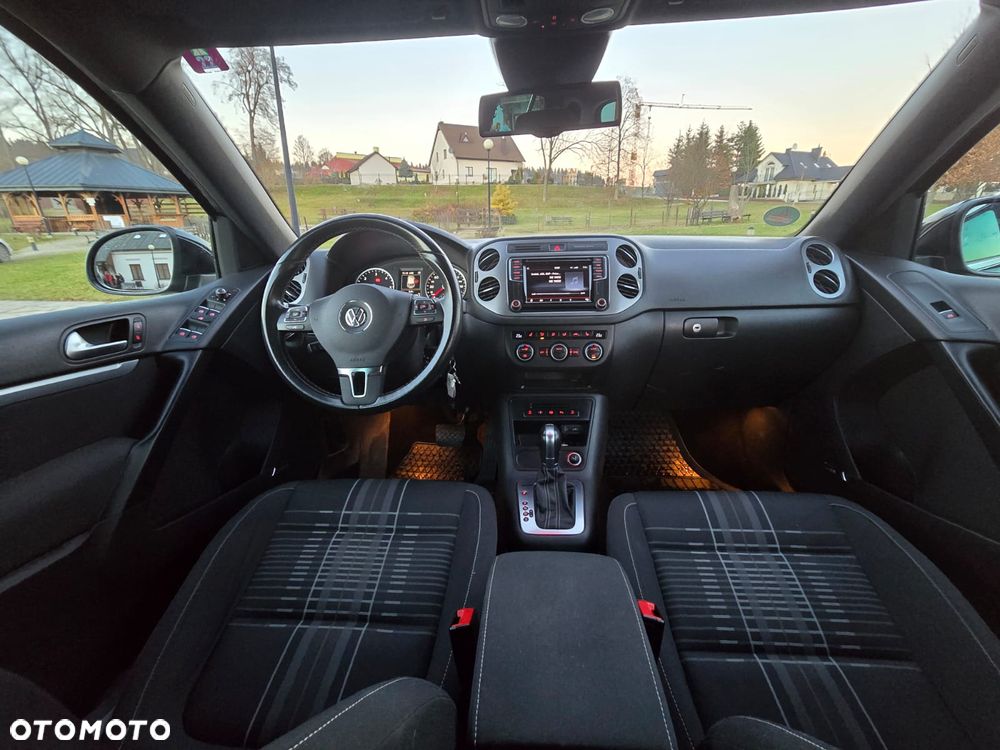 Volkswagen Tiguan 2.0 TDI SCR 4MOTION BlueMotion Technology DSG Lounge Sport & Style - 17