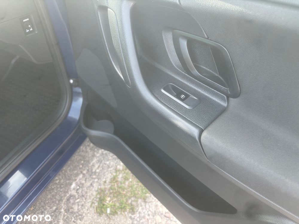 Skoda Fabia 1.2 TSI Fresh - 18