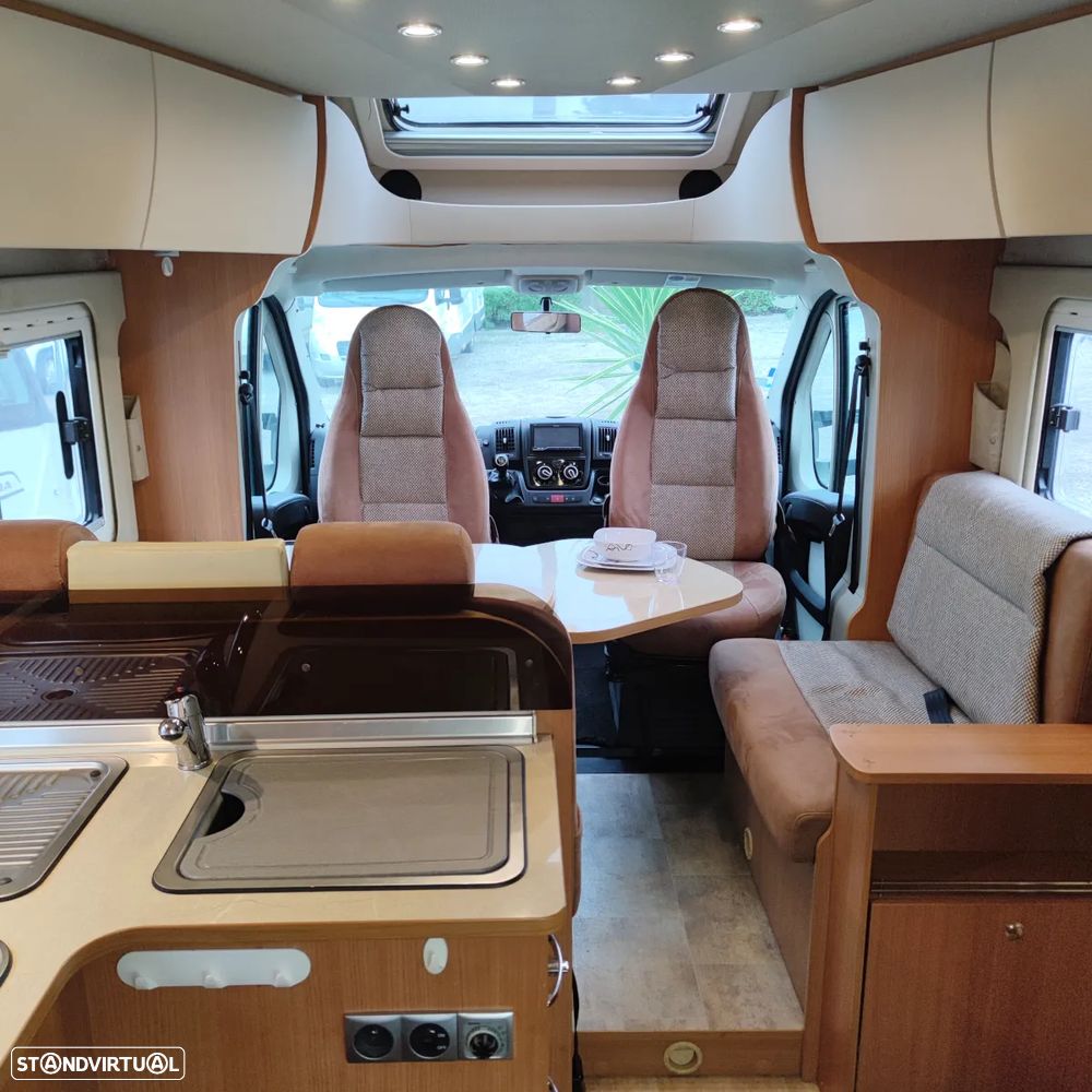 Burstner Ixeo IT 664 - 6