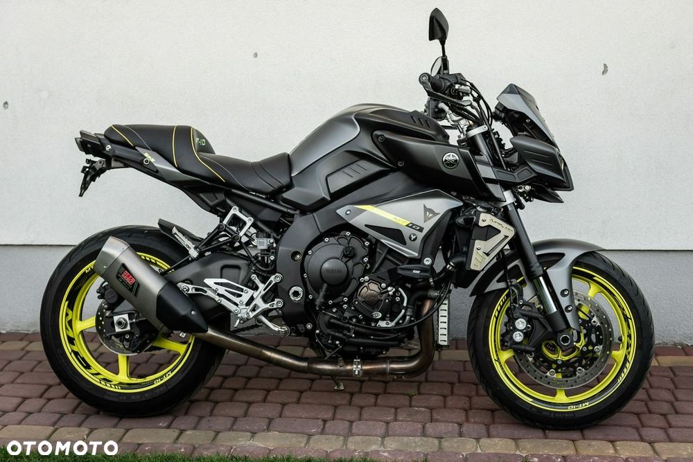 Yamaha MT - 3