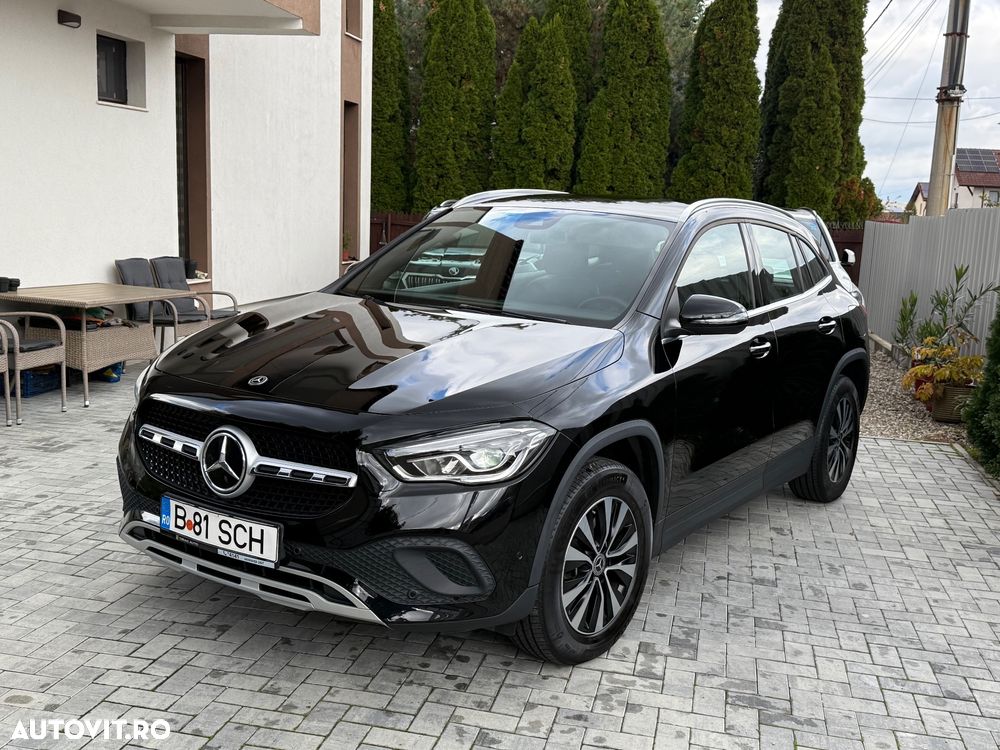 Mercedes-Benz GLA 200 d 4Matic 8G-DCT - 12
