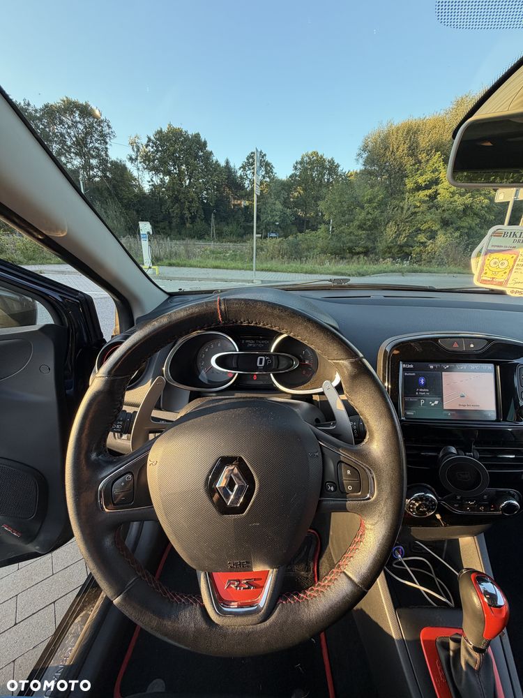 Renault Clio 1.6 R.S 200 EDC - 17