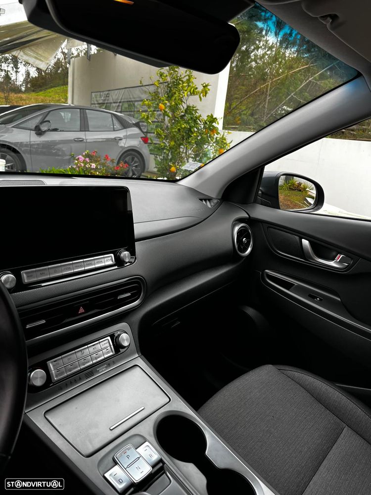 Hyundai Kauai Advantage - 17