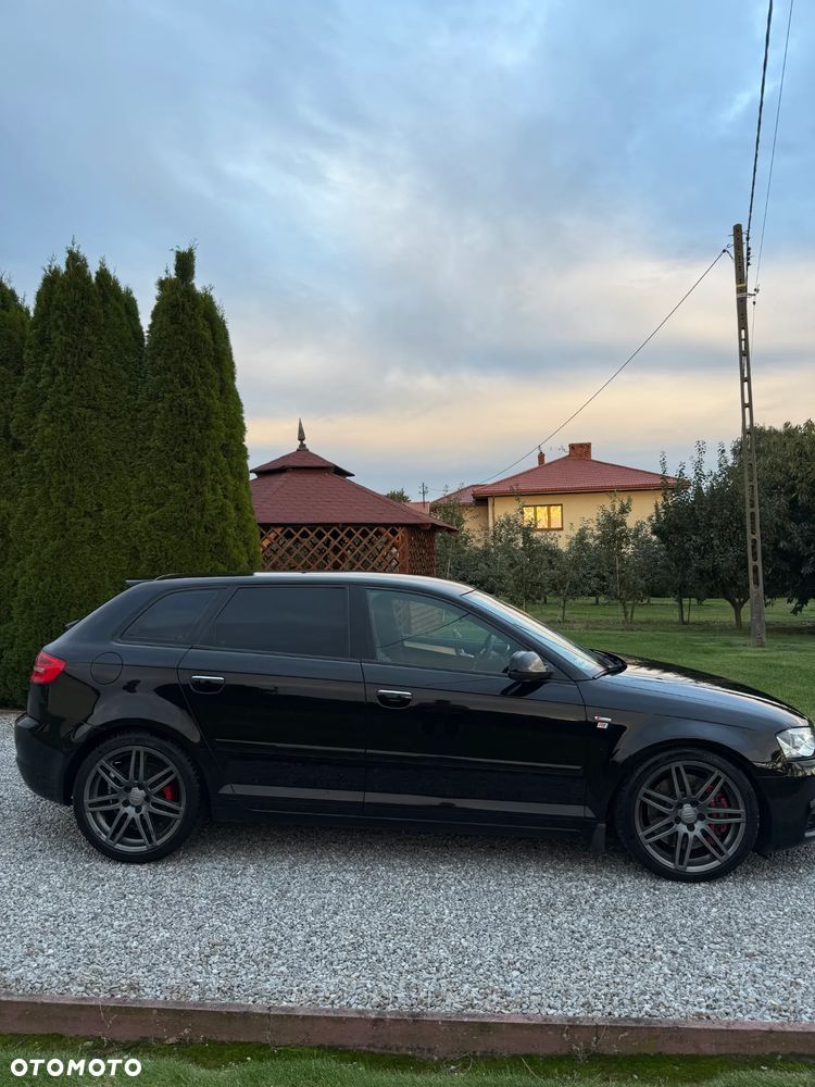 Audi A3 Sportback 2.0 TDI DPF S line Sportpaket - 2