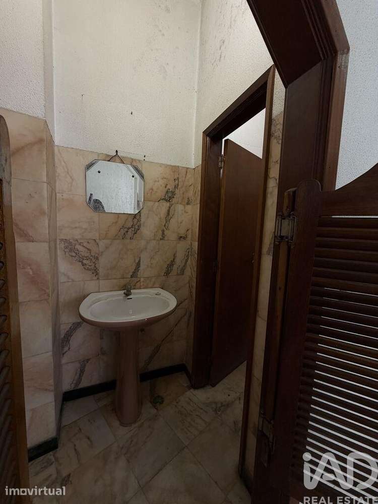 Loja / Estabelecimento Comercial em Santa Maria, São Pedro E Matacães - Grande imagem: 2/4