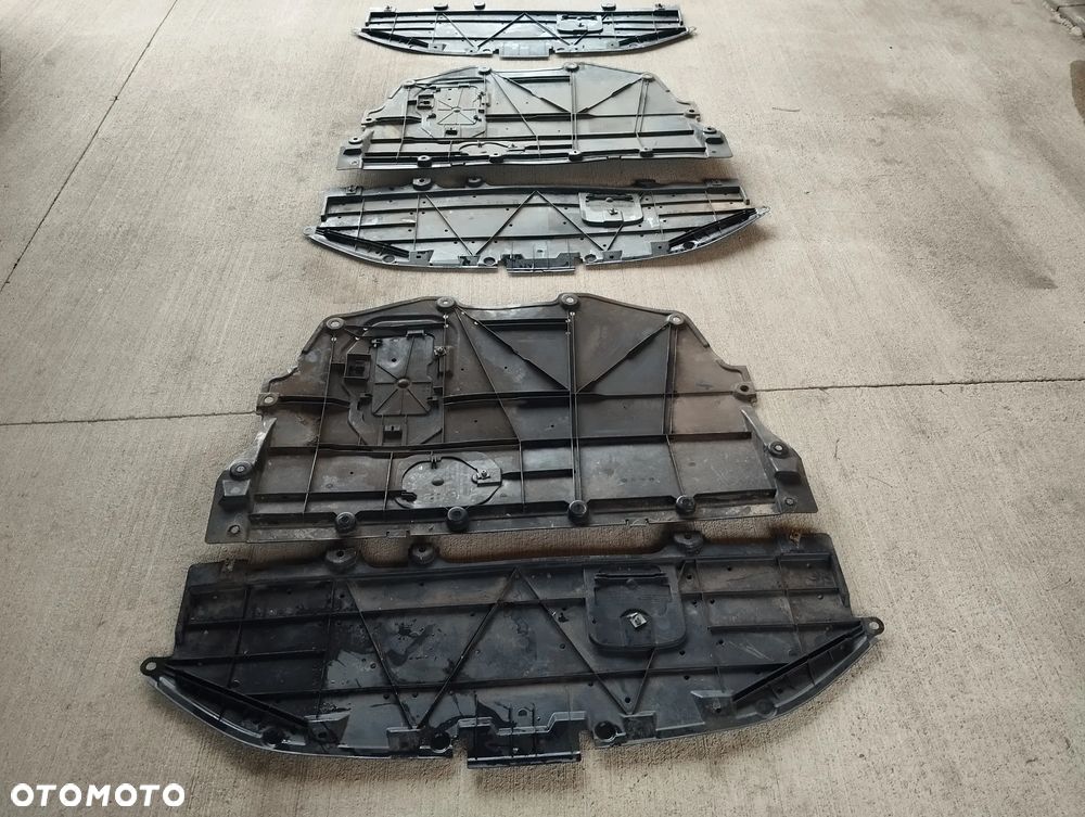 Mazda 2 Maska 2014-2024 części DJ DL - 27