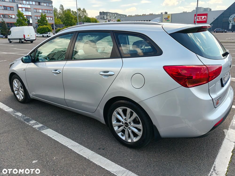 Kia Ceed 1.6 CRDi M - 5