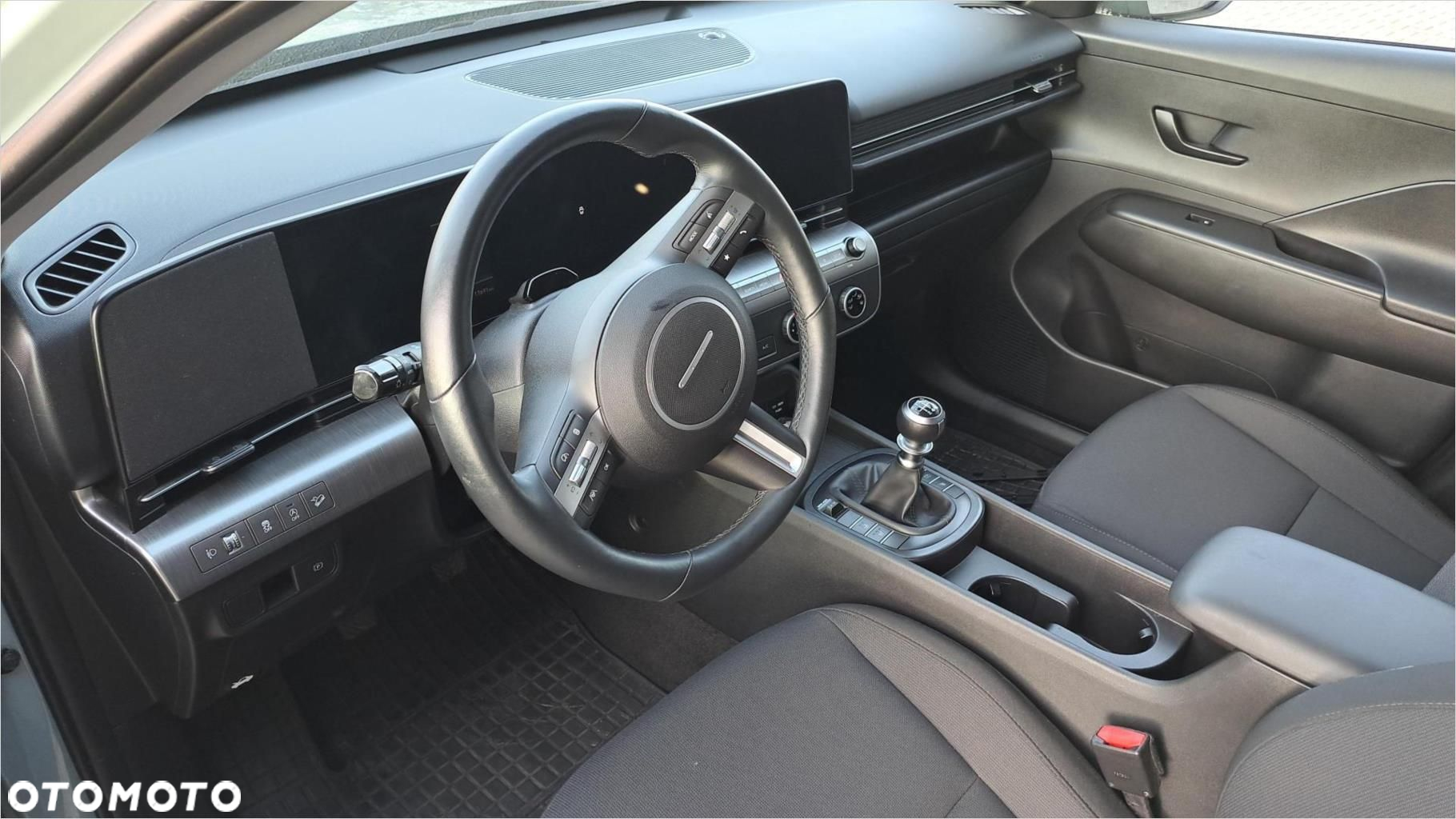 Hyundai Kona - 12