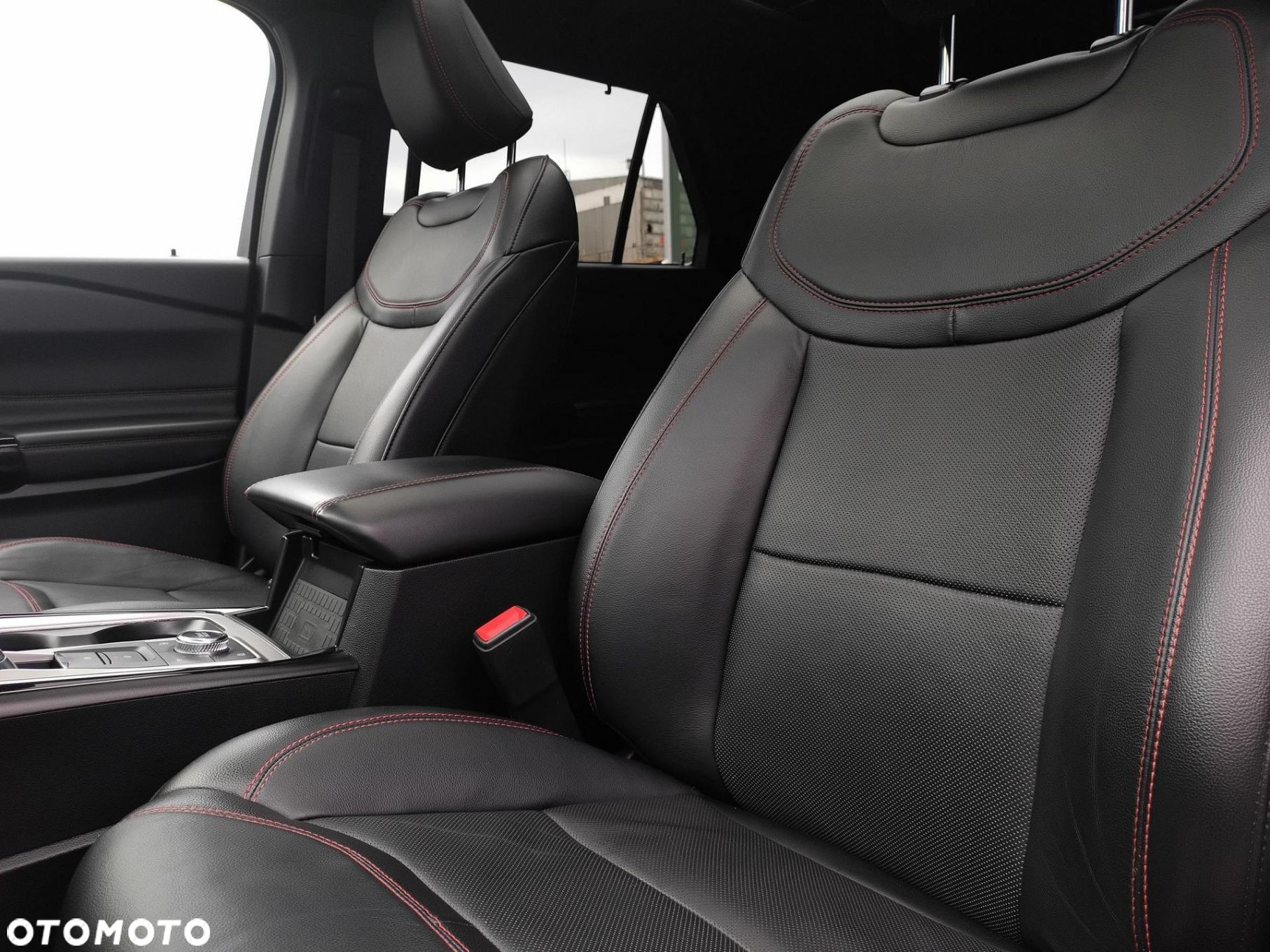 Ford Explorer 3.0 EcoBoost PHEV 4WD ST-Line - 27