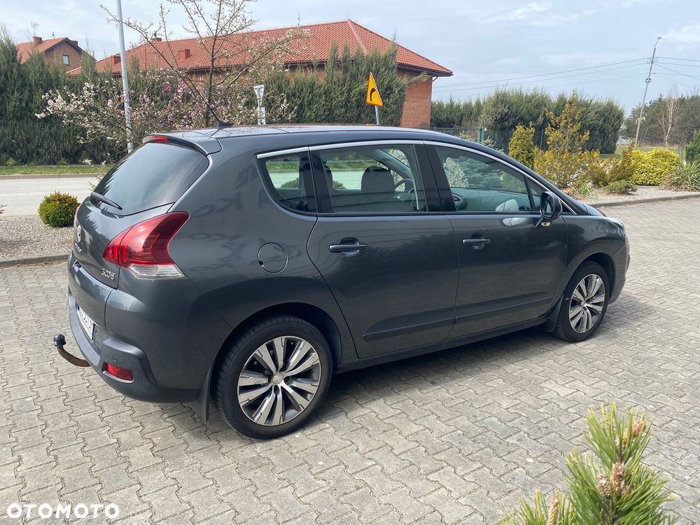 Peugeot 3008 1.6 HDi Style - 16