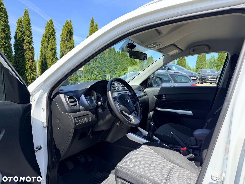 Suzuki Vitara 1.6 XLED 2WD - 10