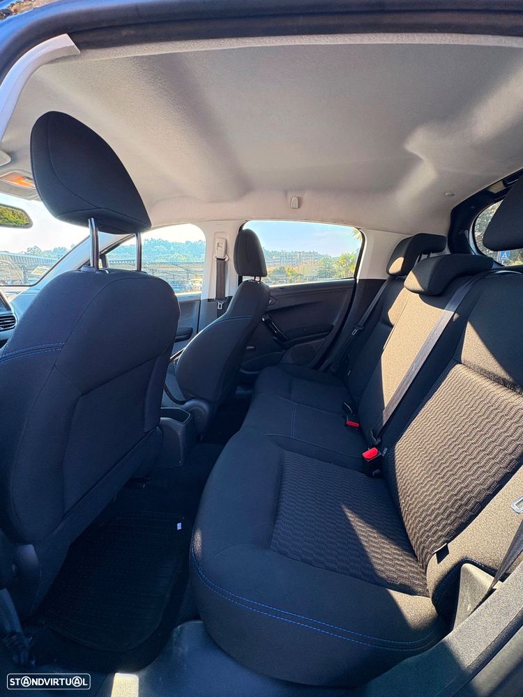 Peugeot 208 1.2 PureTech Style - 4