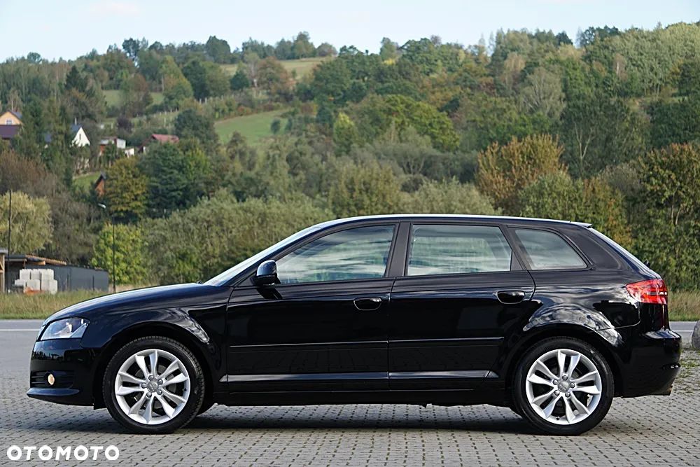 Audi A3 Sportback - 9