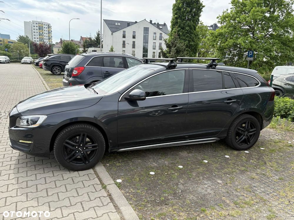 Volvo V60 D4 AWD Momentum - 5