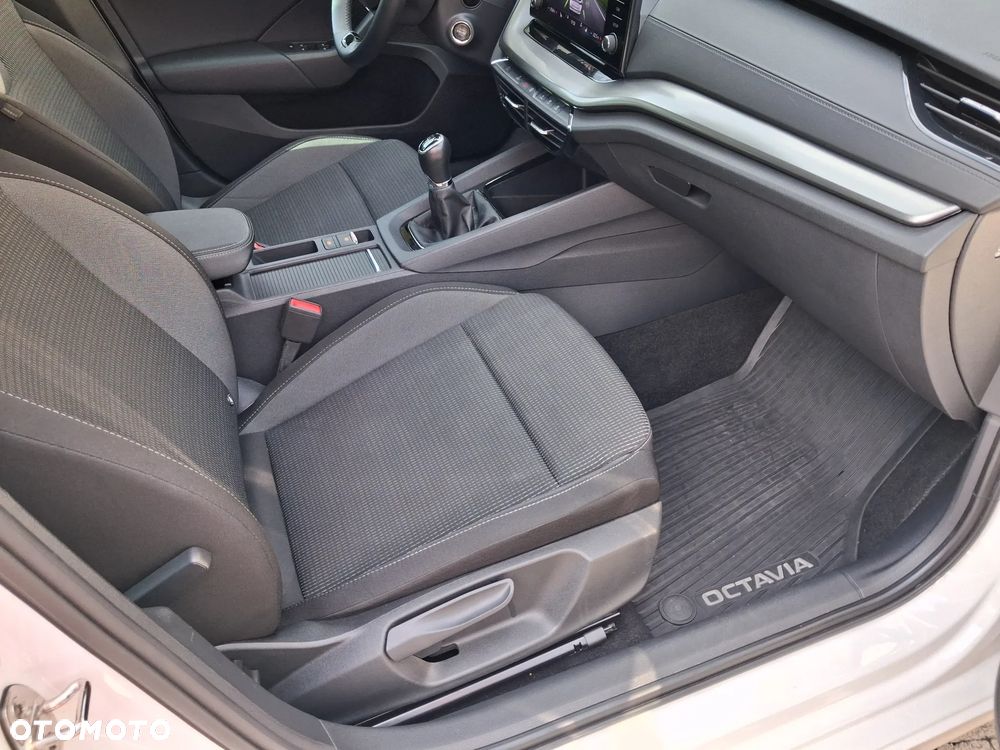 Skoda Octavia 1.0 TSI Ambition - 8