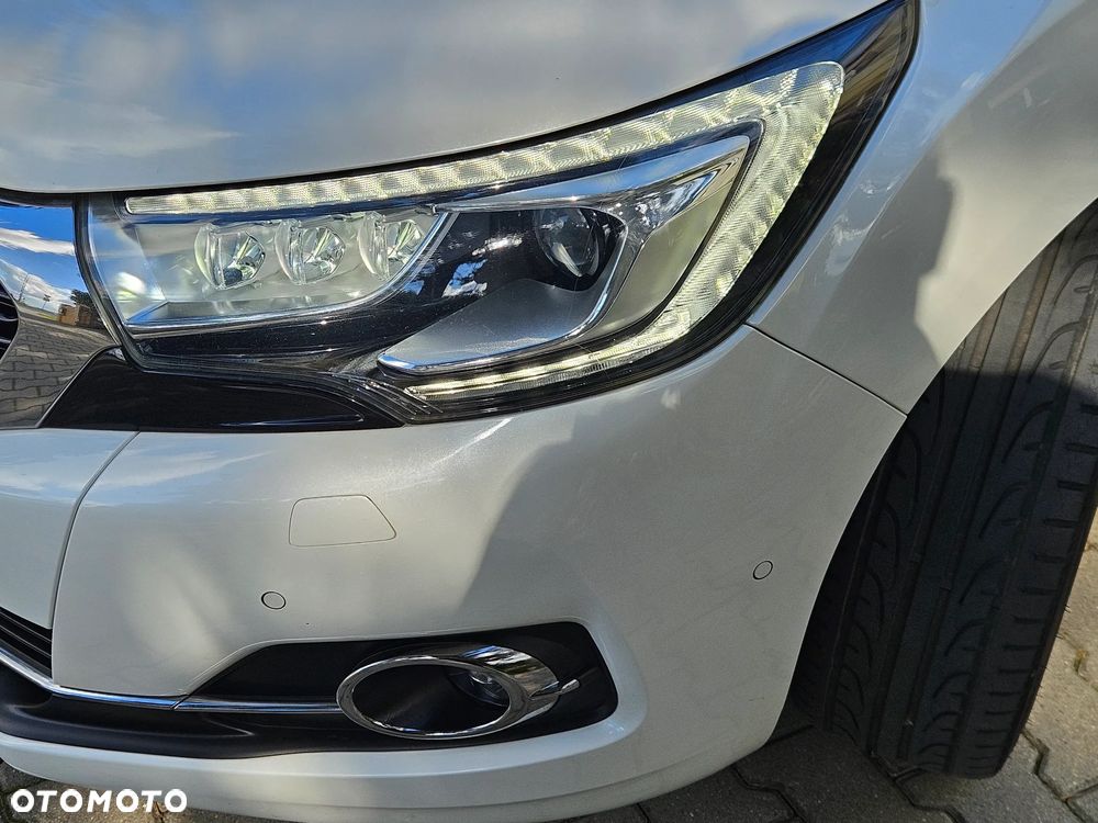 Citroën DS4 Cross 1.6 BlueHDi Be Chic S&S EAT6 - 10