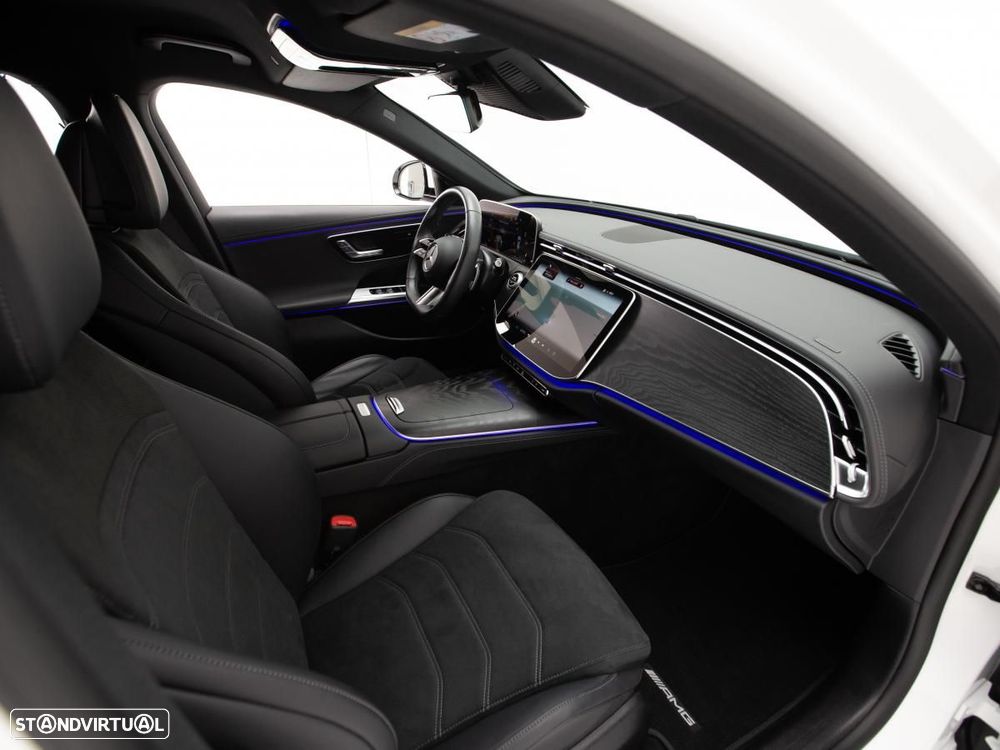 Mercedes-Benz E 300 de AMG Line - 9