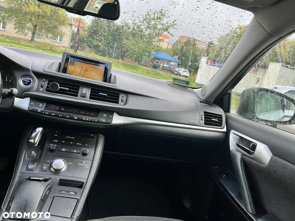 Lexus CT 200h Comfort - 19