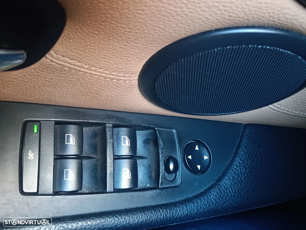 BMW 520 d Touring Executive - 56