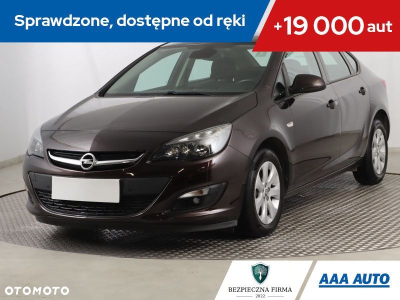 Opel Astra - 1