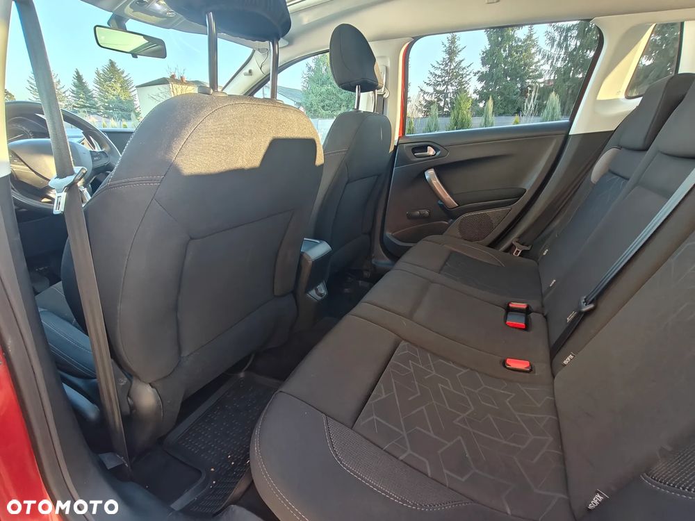 Peugeot 2008 1.2 Pure Tech Active - 7