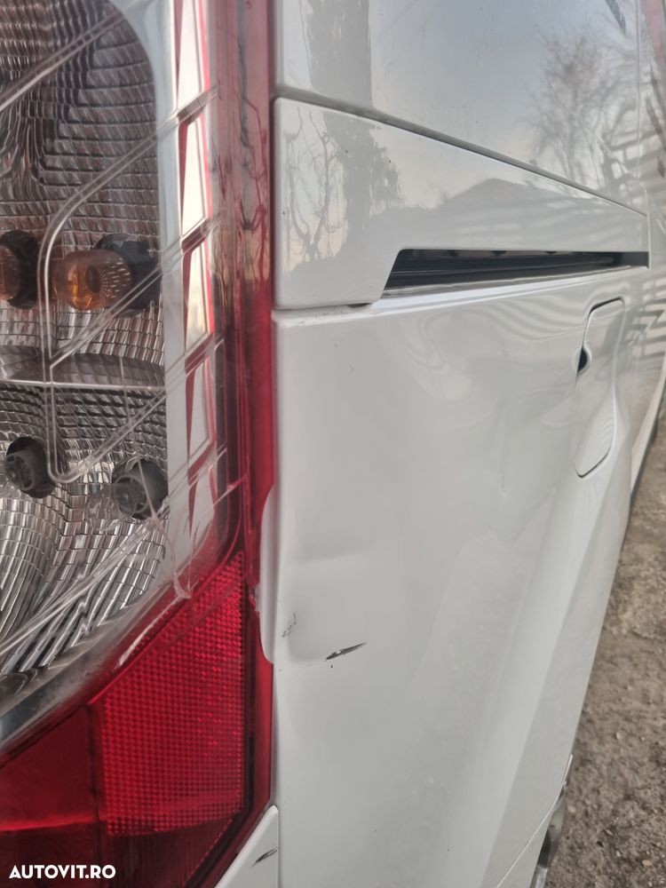 Ford Transit Connect 1.5 EcoBlue 100CP 6MT Kombi Commercial L2 Trend - 10