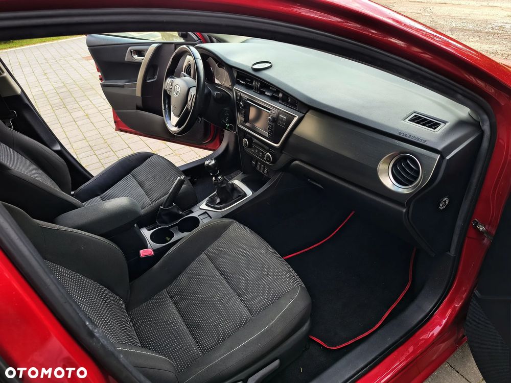 Toyota Auris 1.6 Valvematic Executive - 15