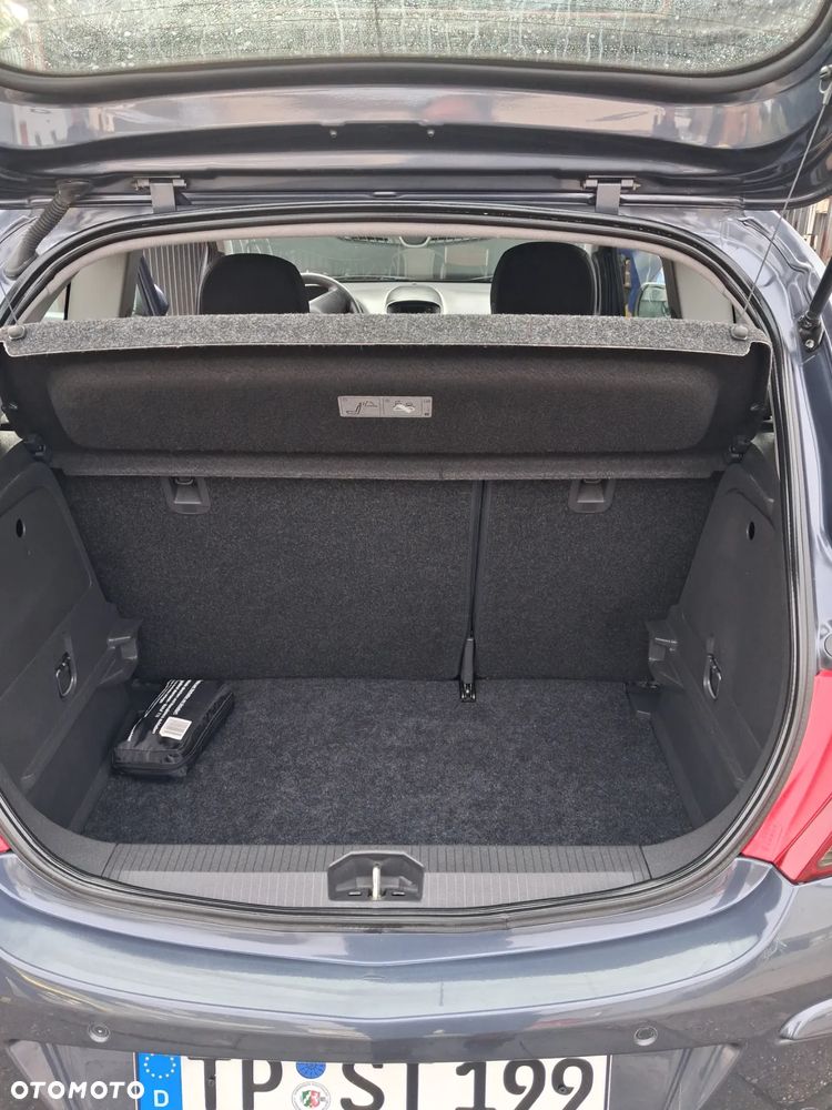 Opel Corsa - 9