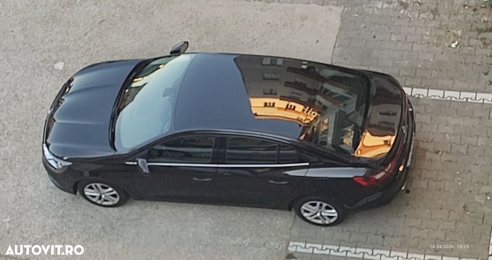 Renault Megane TCE GPF Zen - 9