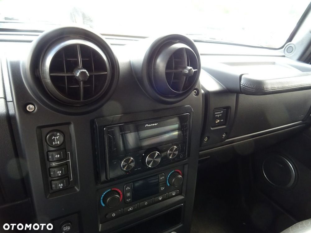 Hummer H2 - 7