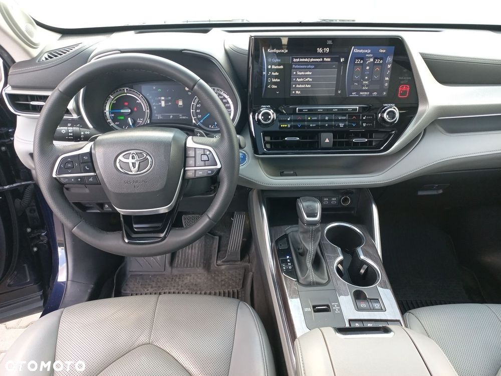 Toyota Highlander - 16