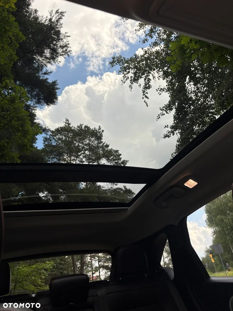 Ford Escape 2.0 EcoBoost AWD Titanium - 12