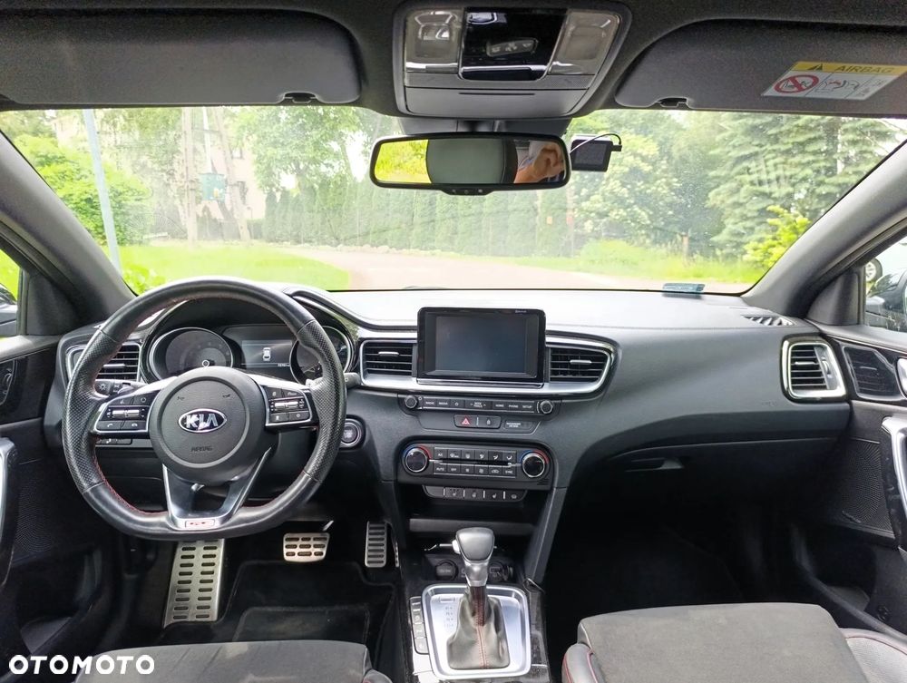 Kia ProCeed 1.6 T-GDI GT DCT - 8