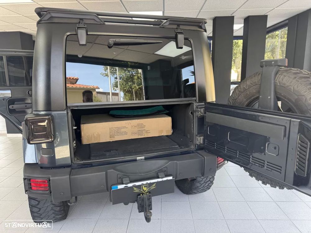 Jeep Wrangler Unlimited 2.8 CRD MTX Rubicon - 35