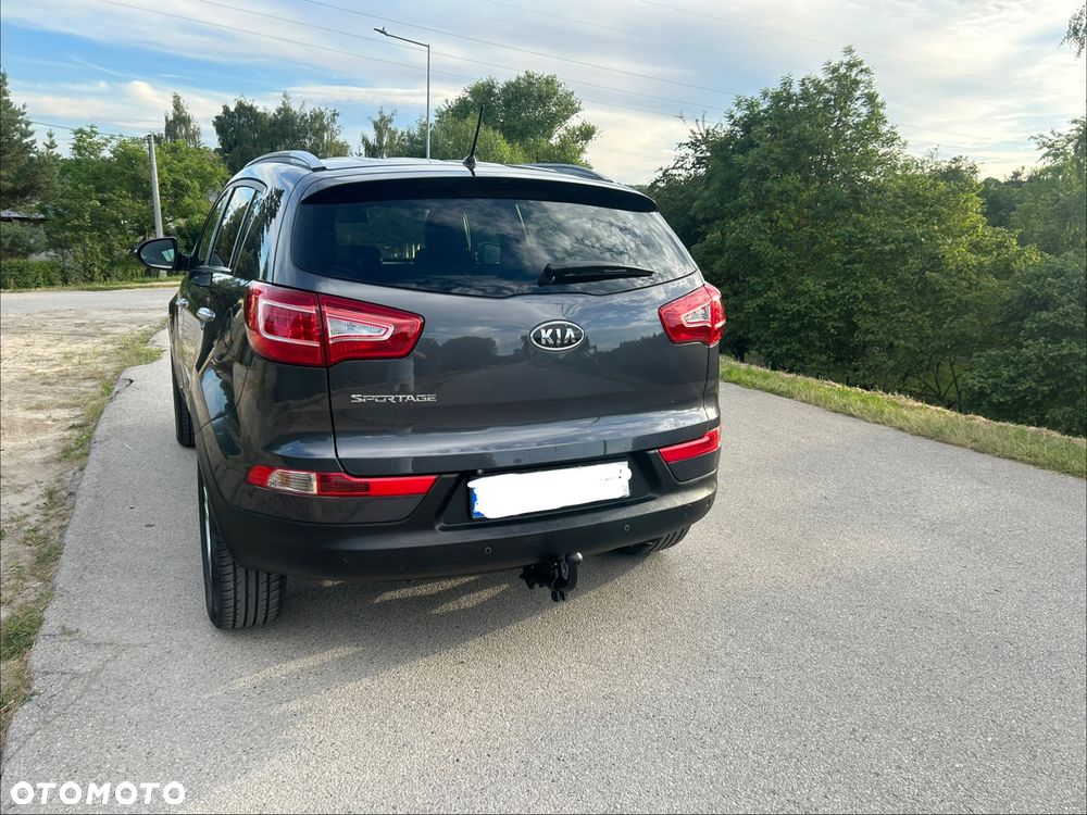 Kia Sportage 2.0 CVVT 2WD Attract - 19
