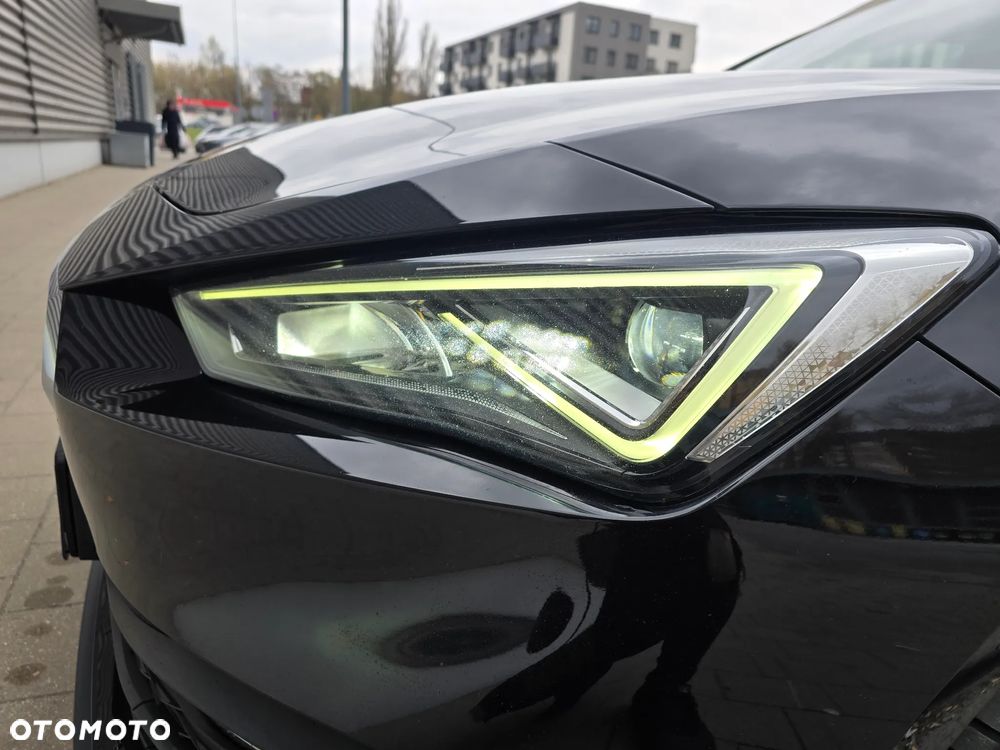 Seat Leon 2.0 TDI DSG Xcellence - 34