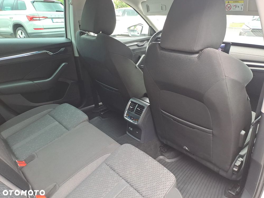 Skoda Octavia 2.0 TDI Style DSG - 12