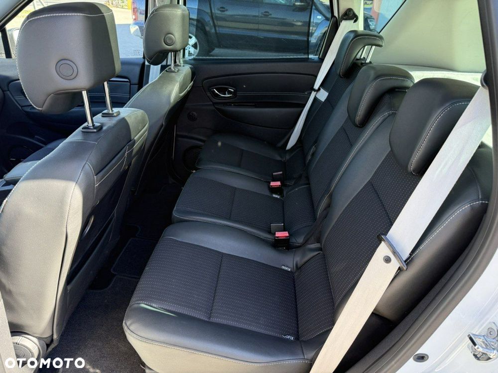 Renault Scenic 1.6 dCi Bose - 20