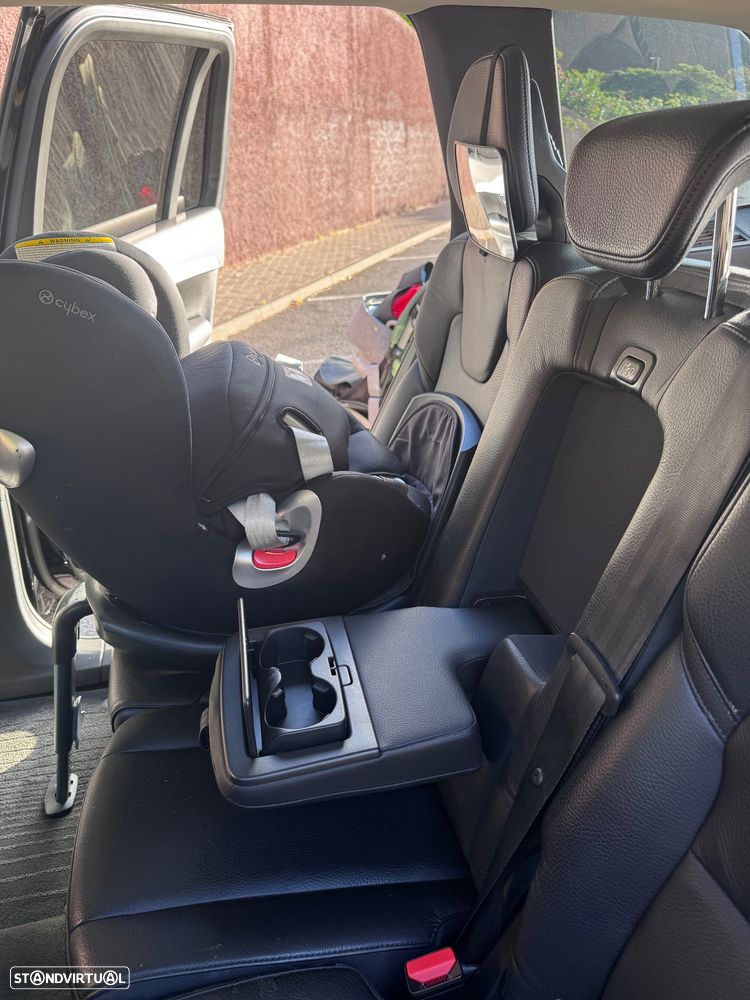Volvo XC 90 - 9
