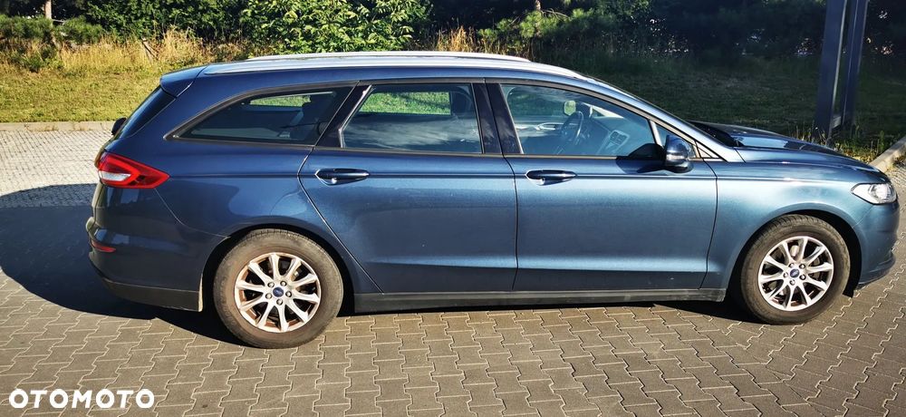 Ford Mondeo 2.0 TDCi Trend PowerShift - 11