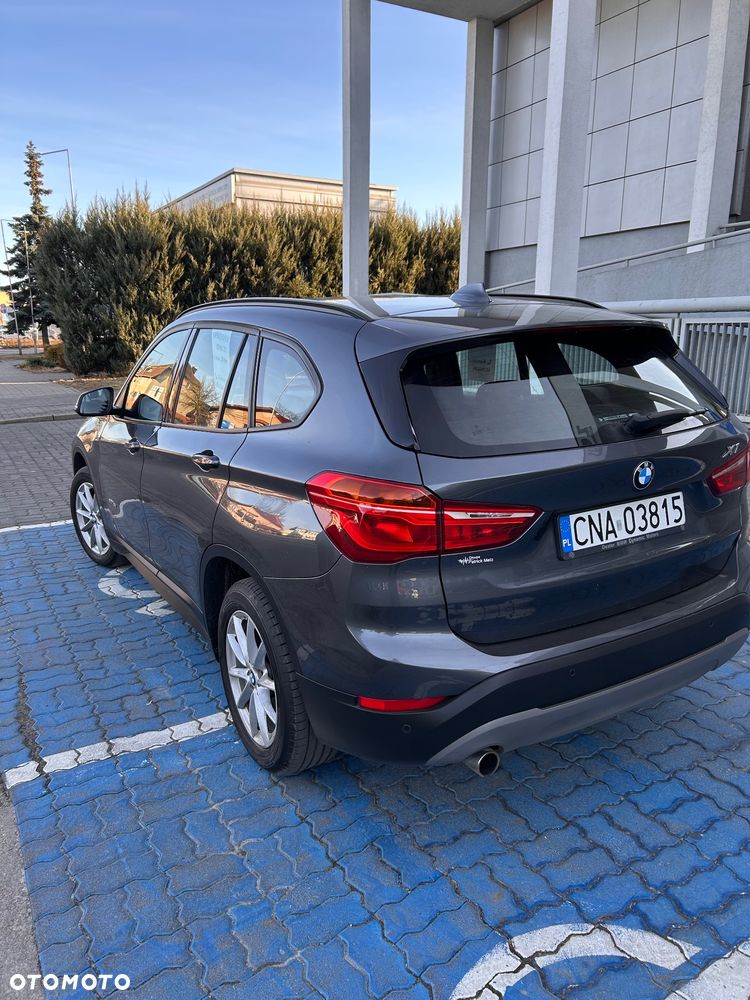 BMW X1 xDrive18d - 2