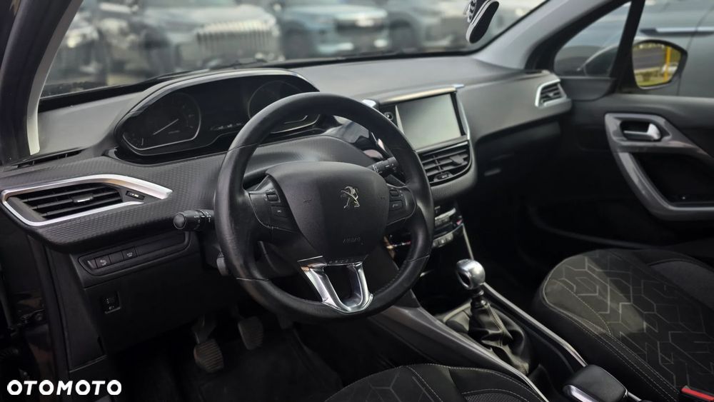 Peugeot 2008 1.2 PureTech Active S&S - 3