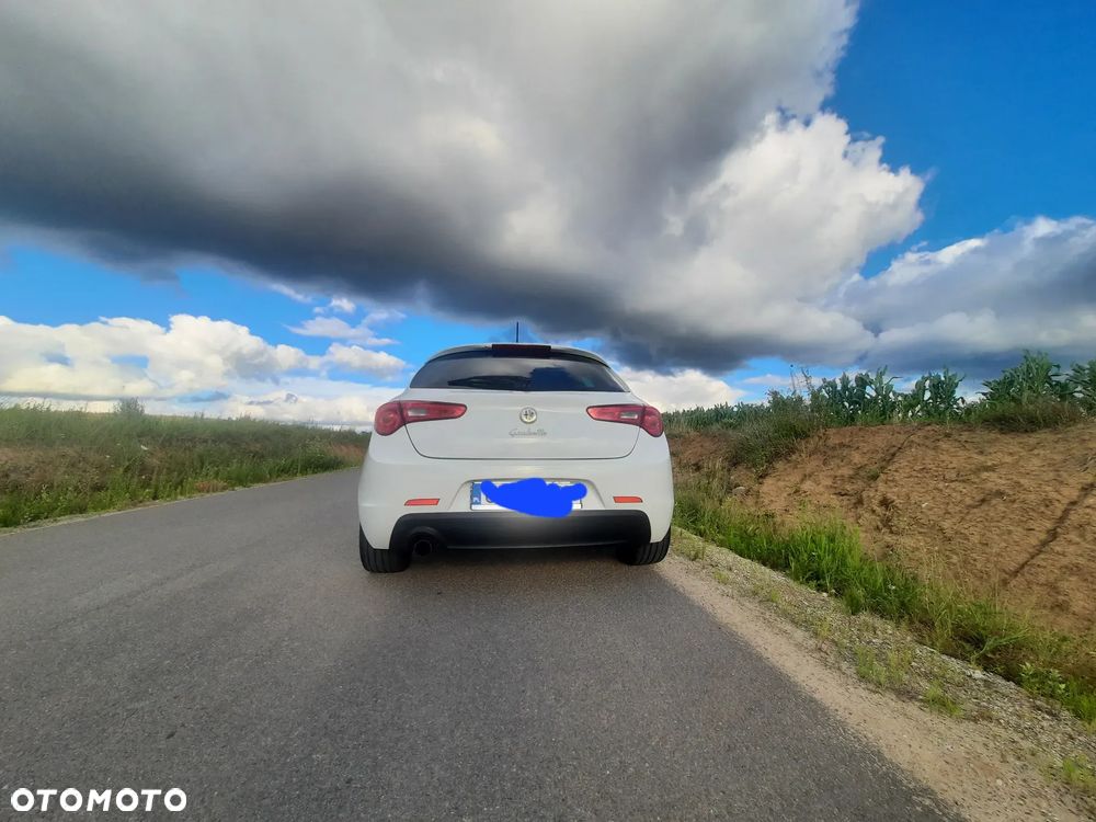 Alfa Romeo Giulietta 1.4 TB 16V Multiair - 14