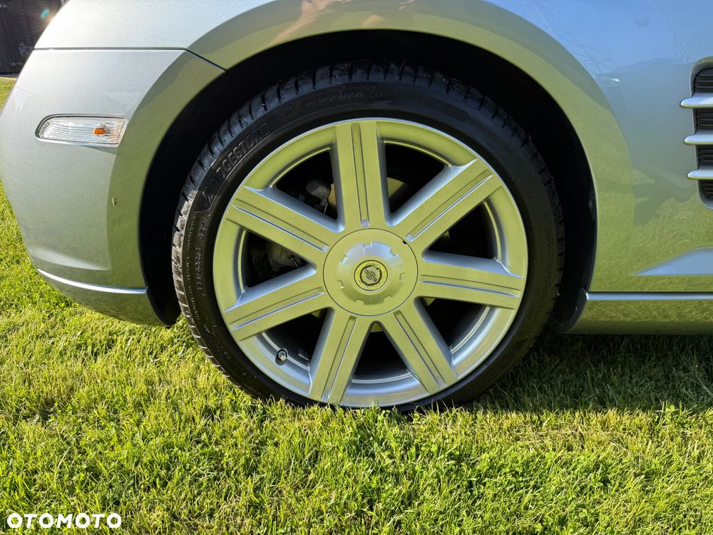 Chrysler Crossfire Standard - 32