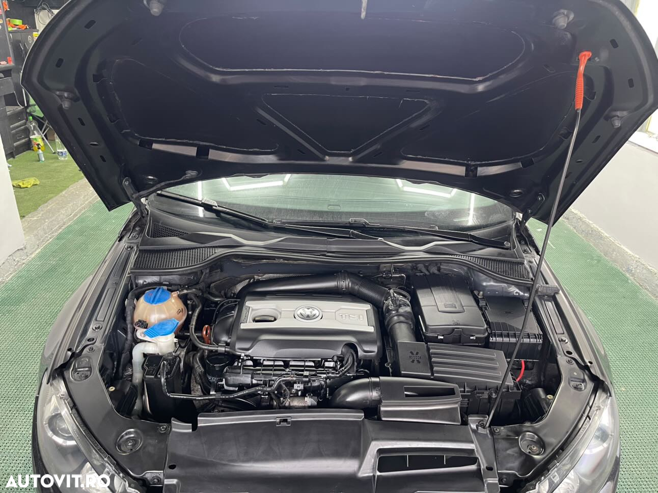 Volkswagen Scirocco 2.0 TSI DSG - 12