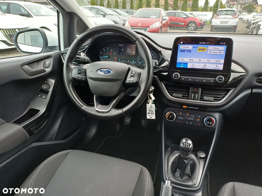Ford Fiesta 1.1 S&S COOL&CONNECT - 19