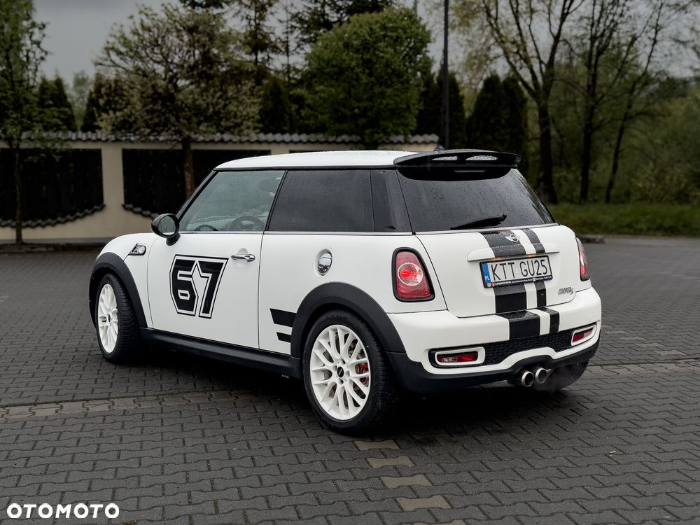 MINI Cooper S - 6