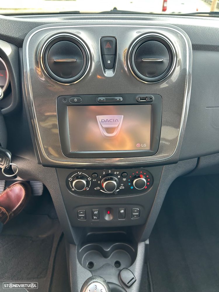 Dacia Sandero 1.5 dCi Stepway - 13