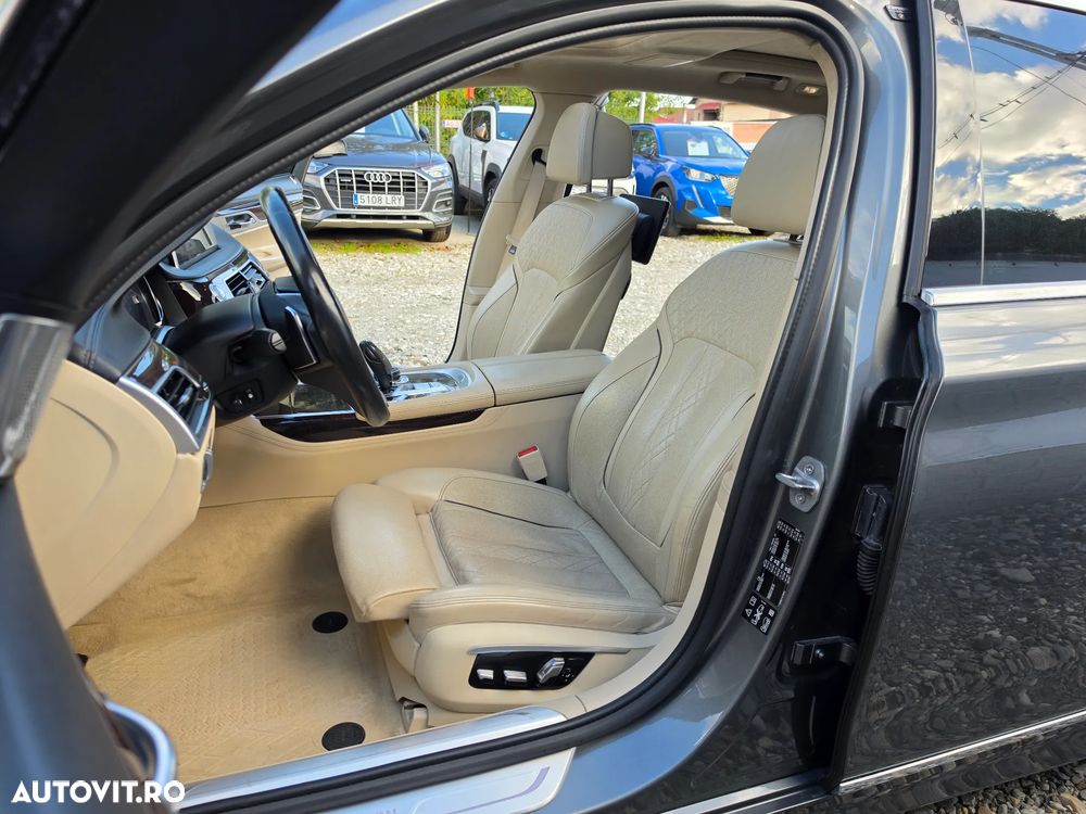 BMW Seria 7 750Li xDrive Edition Exclusive - 19