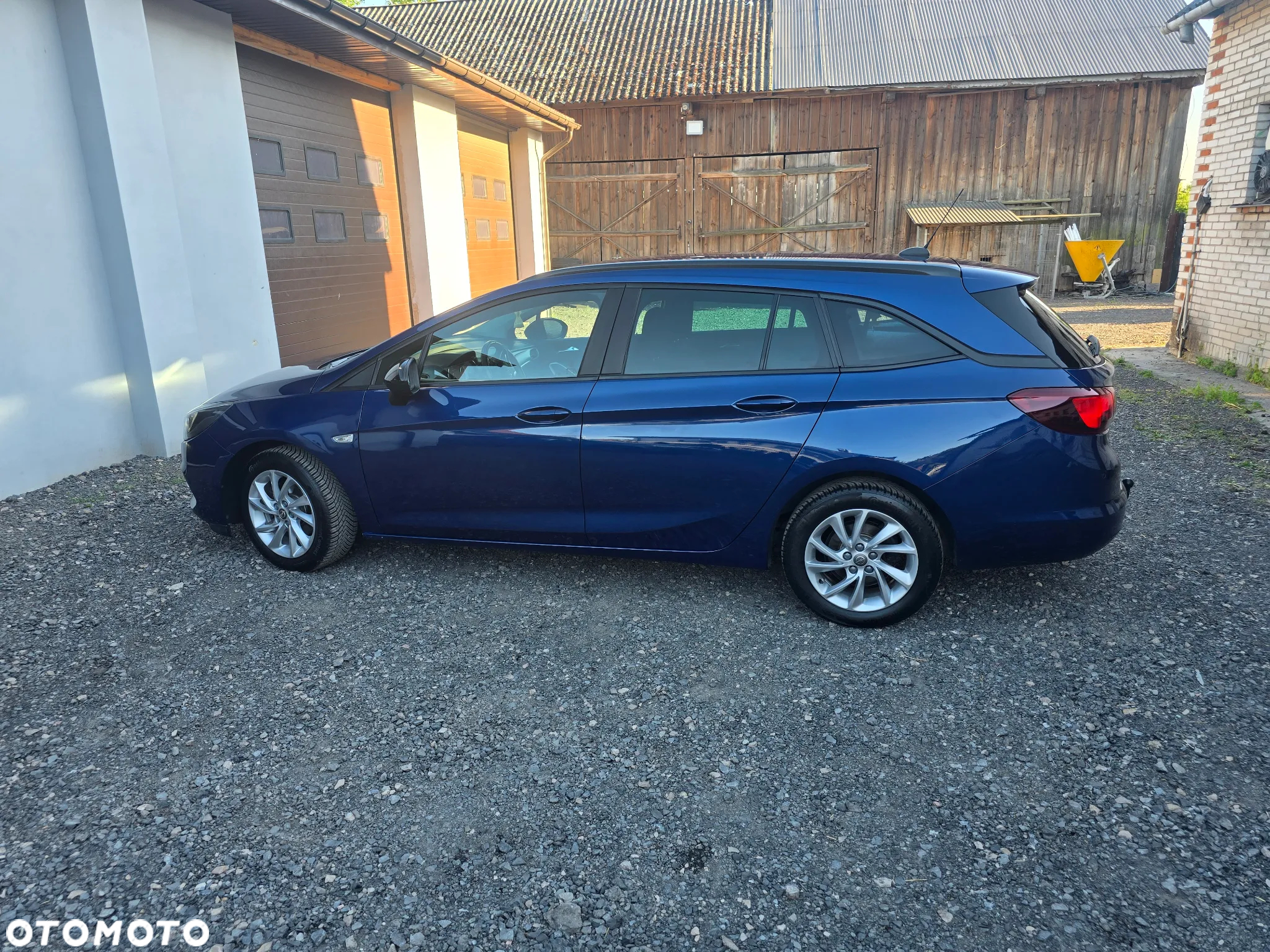 Opel Astra 1.5 D Start/Stop Sports Tourer Business Edition - 15